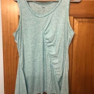 Gap blue flowy tank